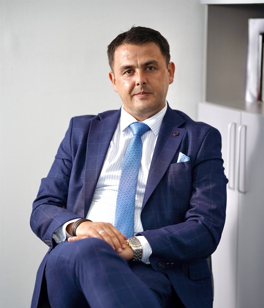 Advokat Armin Čusto
